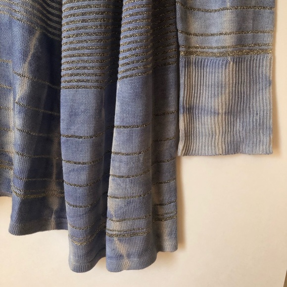 ***😀3 for $35/Tanjay Ombré Blue Tie Dye Cardigan, Gold Sparkle in the fabric. - Picture 6 of 12